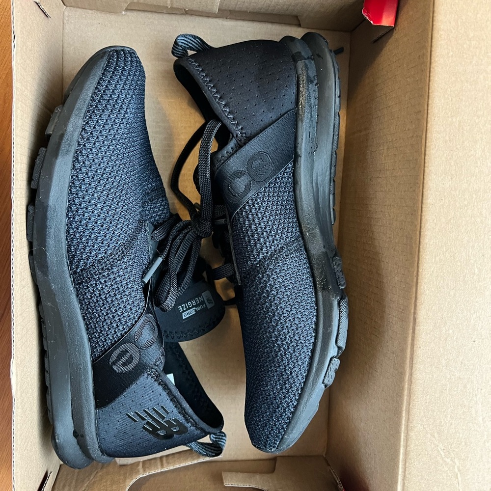 New Balance Fuelcore Nergize Sz 7